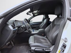 BMW i4 bild 15