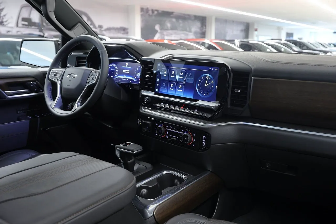 Vehicle image 20