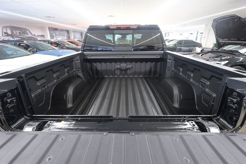 Chevrolet Silverado bild 11