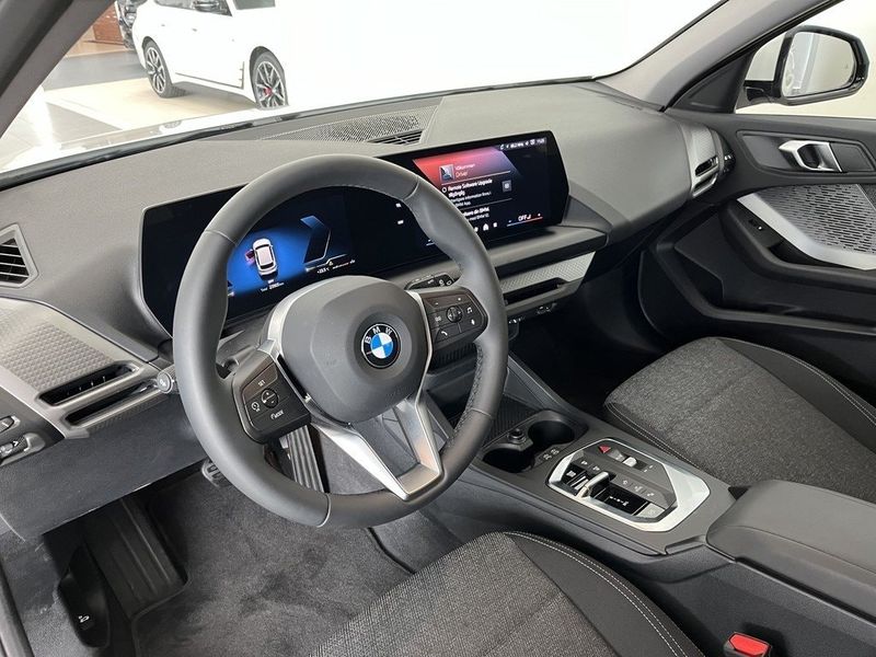 BMW 120 bild 6