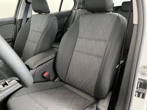 BMW 120 bild 7