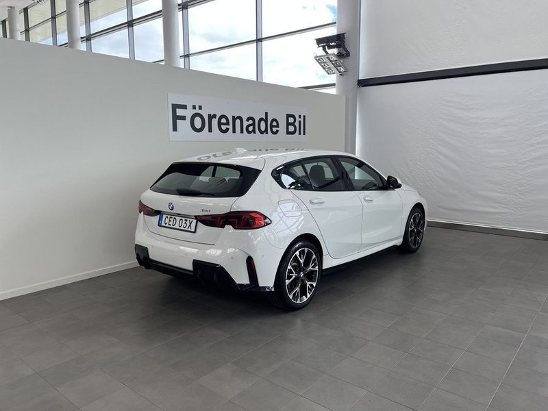 BMW 120 bild 13