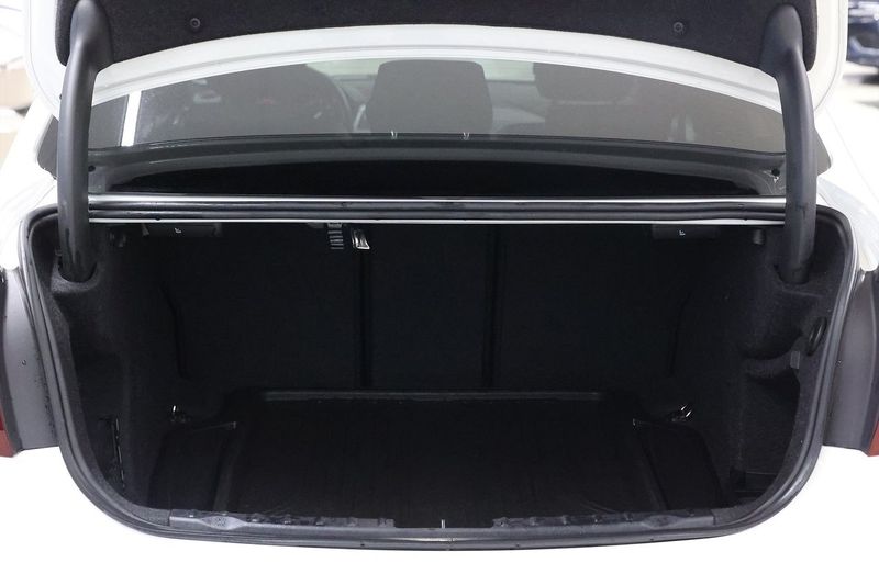 BMW 318 bild 10