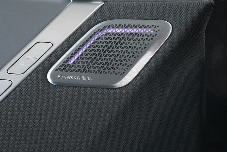BMW iX bild 11