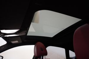 BMW i4 bild 14