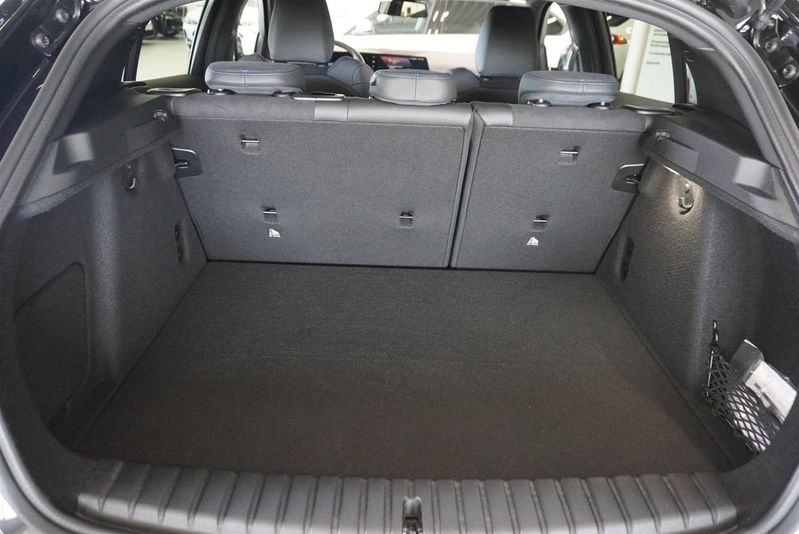 BMW 120 bild 8