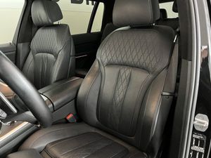 BMW X7 bild 7