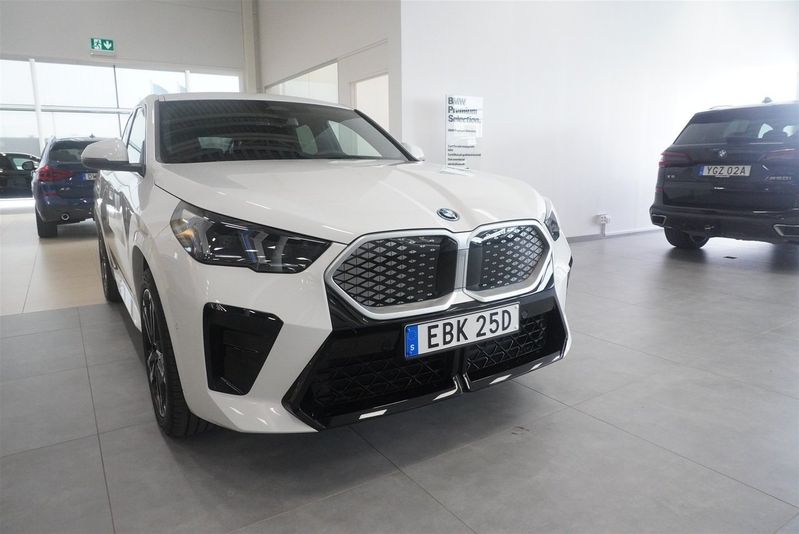 BMW iX2 bild 5