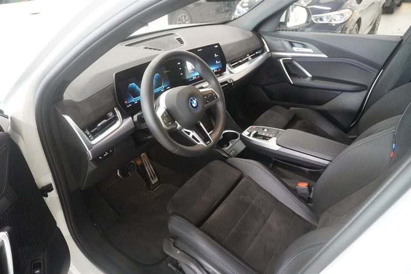 BMW iX2 bild 2