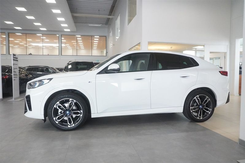 BMW iX2 bild 3