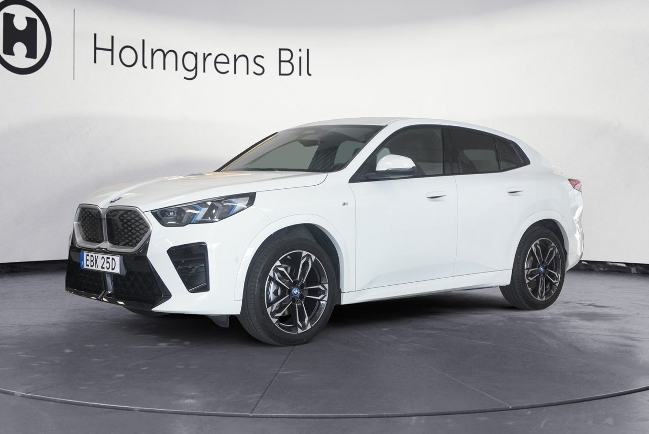 BMW iX2