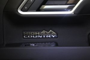 Chevrolet Silverado bild 19