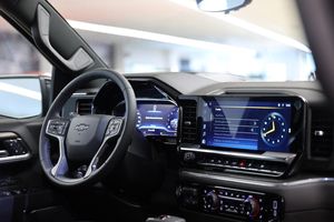 Chevrolet Silverado bild 14