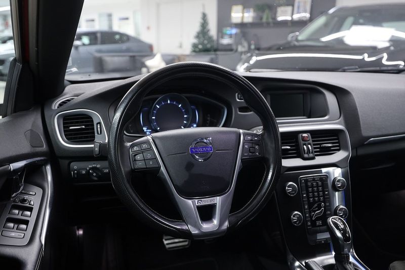 Volvo V40 bild 15