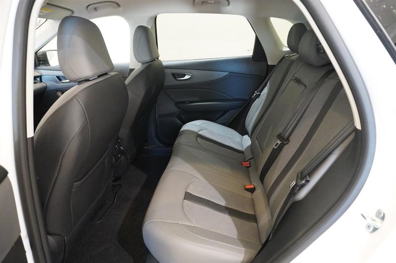 MG S5 EV bild 9