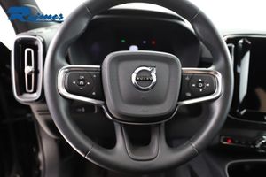 Volvo EX40 bild 13
