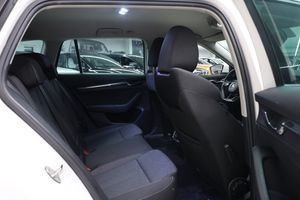 Skoda Octavia bild 12