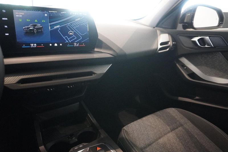 BMW 120 bild 8