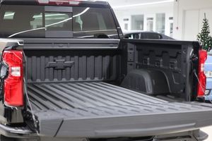 Chevrolet Silverado bild 11