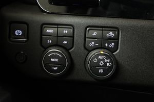 Chevrolet Silverado bild 19