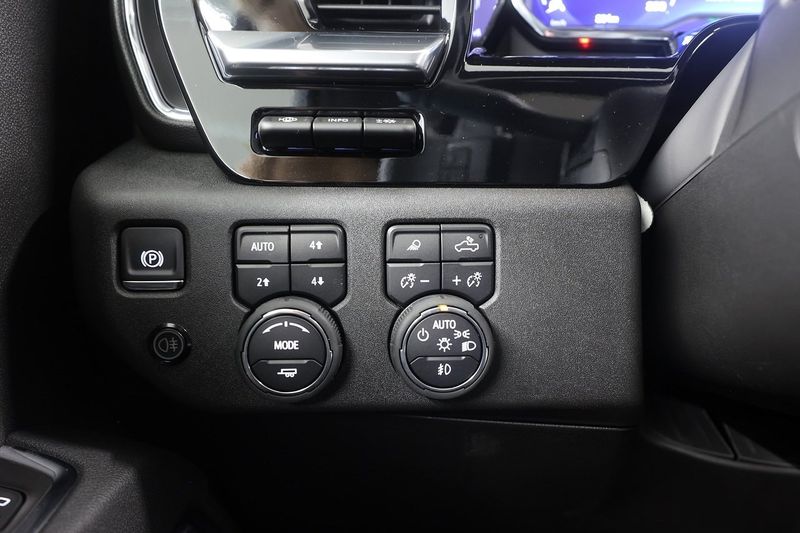 Chevrolet Silverado bild 22