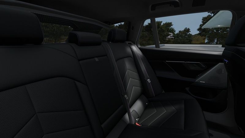 BMW i5 bild 11