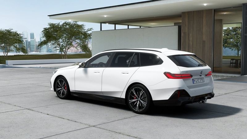 BMW i5 bild 2
