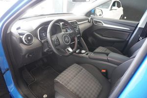 MG ZS EV bild 2