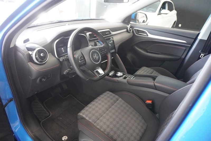 MG ZS EV bild 2
