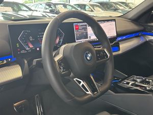 BMW 530 bild 8