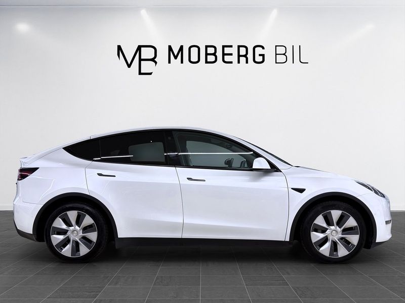 Tesla Model Y bild 6