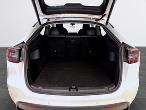 Tesla Model Y bild 9