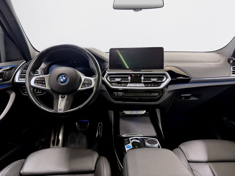 BMW iX3 bild 13