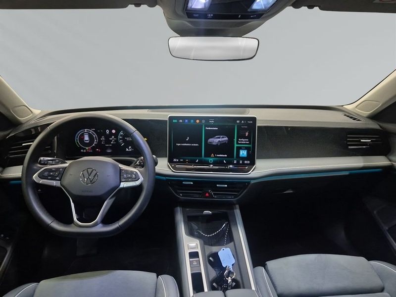 Volkswagen Passat bild 7
