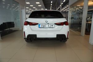 BMW 120 bild 19
