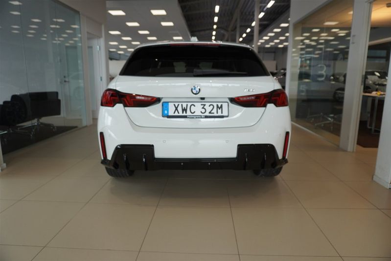 BMW 120 bild 19