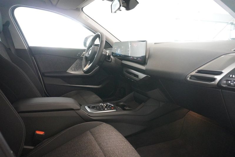 BMW 120 bild 18
