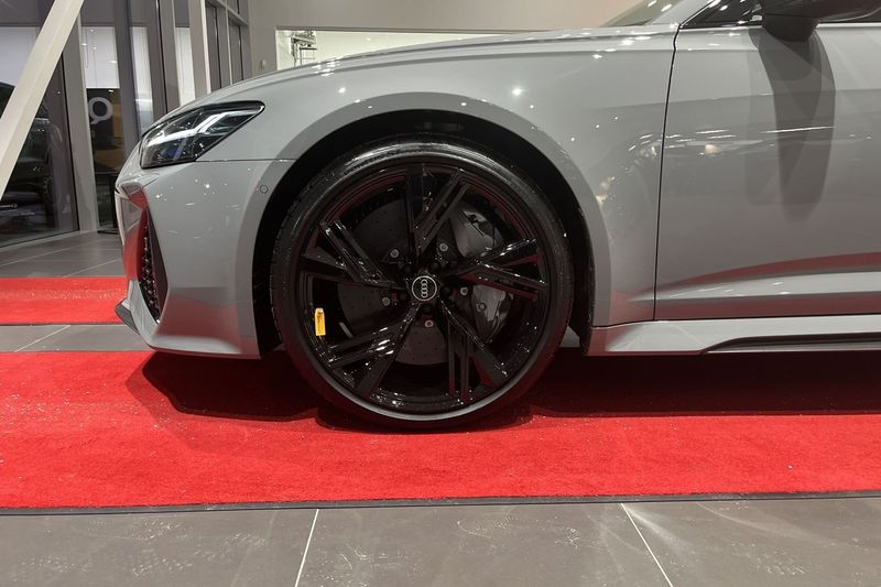 Audi RS6 bild 12