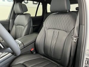 BMW X5 bild 8