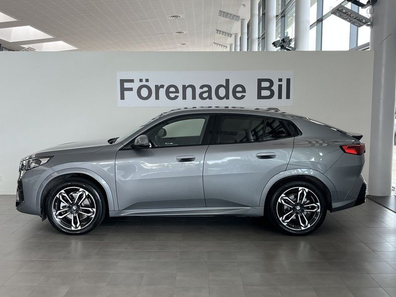 BMW iX2 bild 3