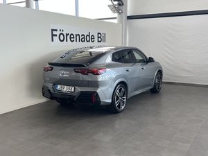 BMW iX2 bild 14