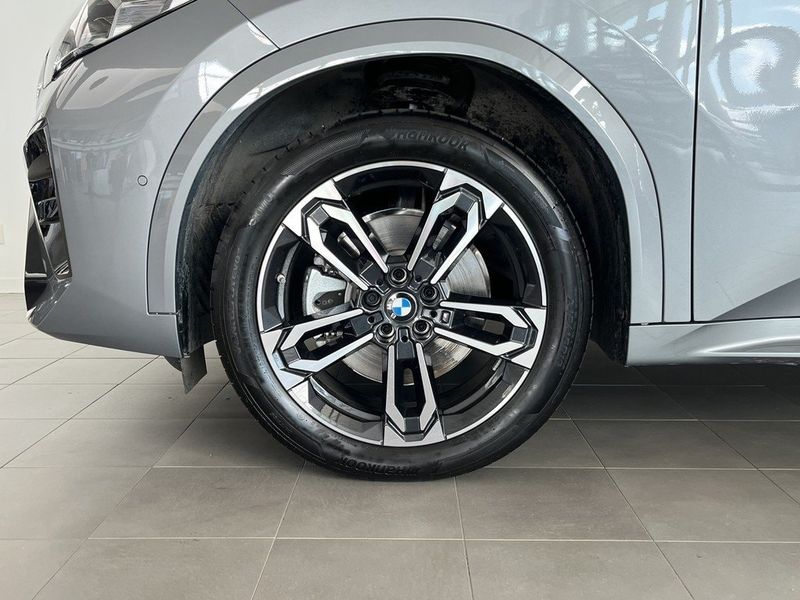 BMW iX2 bild 4