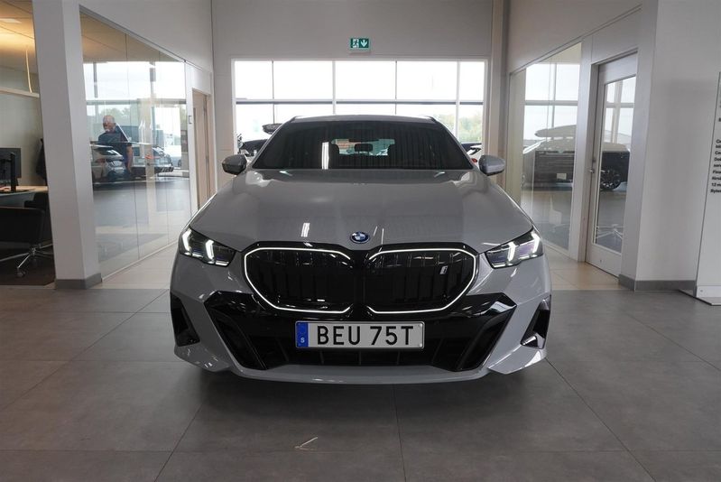 BMW i5 bild 3