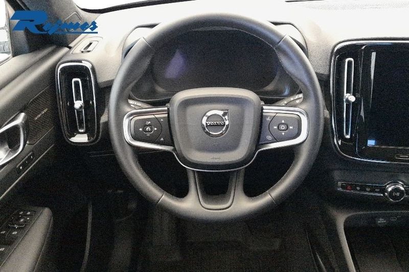 Volvo EX40 bild 8