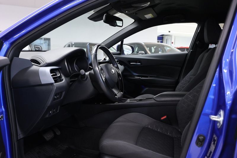 Toyota C-HR bild 15