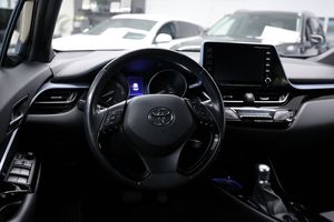 Toyota C-HR bild 16