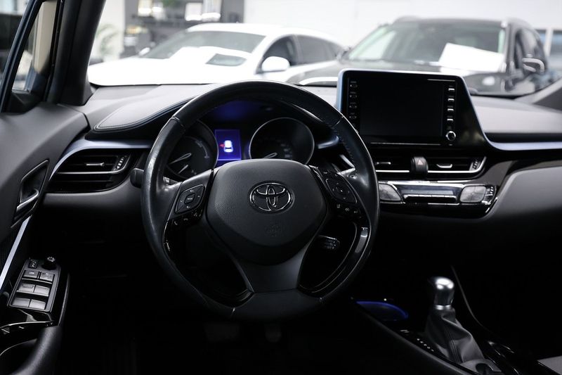 Toyota C-HR bild 16