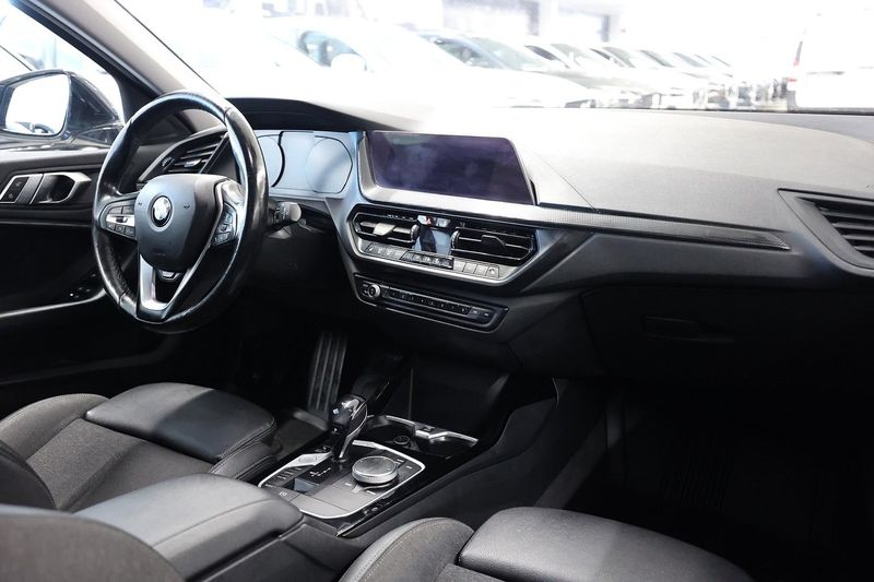 BMW 118 bild 15
