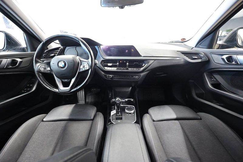 BMW 118 bild 13