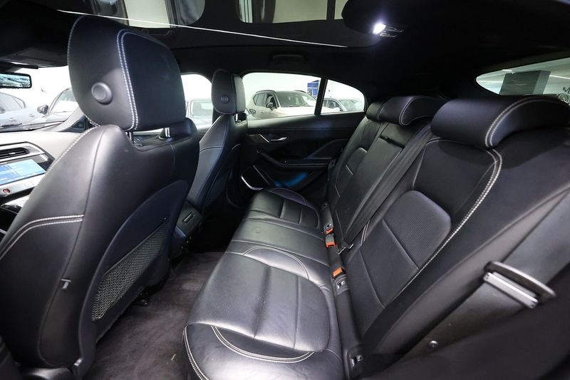 Jaguar I-Pace bild 14